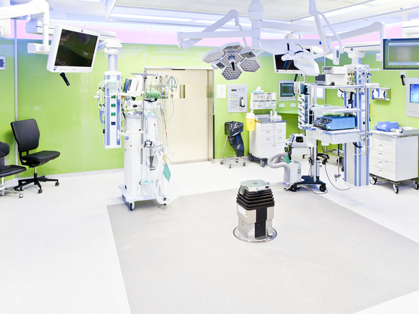 Einblick in den OP-Saal, ambulante Operationen im Albertinen Krankenhaus, Zentral-OP, Hamburg-Schnelsen